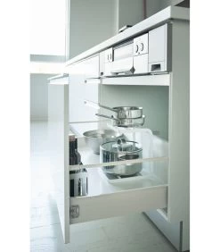 Yamazaki Pot Stand - Tower - White 9 Yamazaki Pot Stand - Tower - White -Palmer Winkel 3a1665597b864fc68f5368653f573991